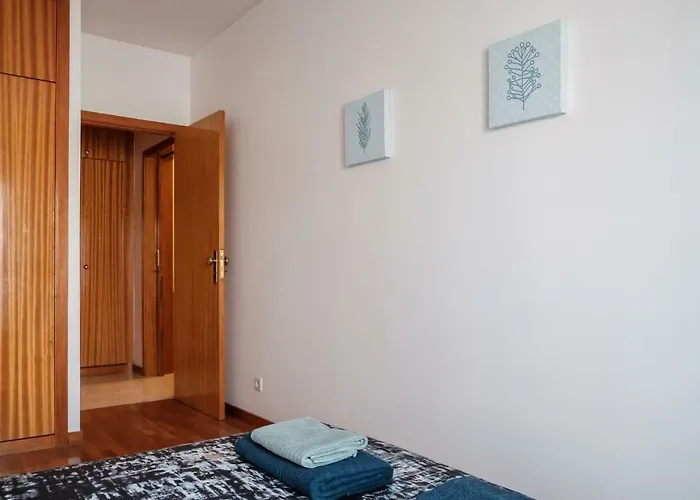 With Balcony In The Square Porto