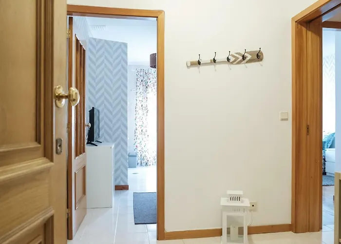 Apartament With Balcony In The Square *