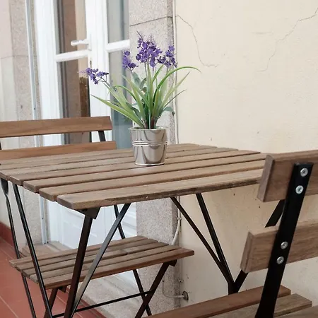 Appartement With Balcony In The Square Porto