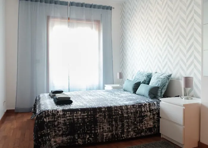 With Balcony In The Square Apartmán *