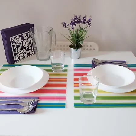 Appartement With Balcony In The Square Porto