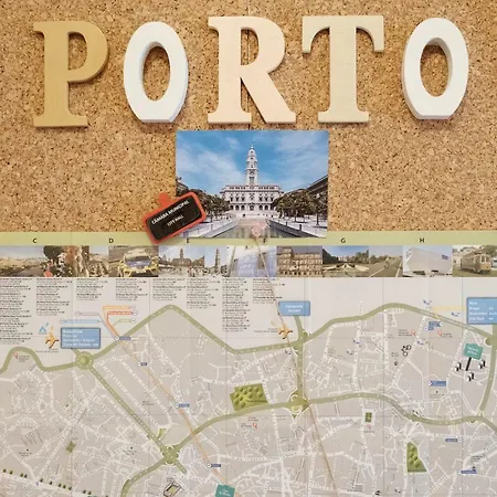 Appartement With Balcony In The Square