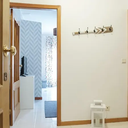 Apartament With Balcony In The Square *