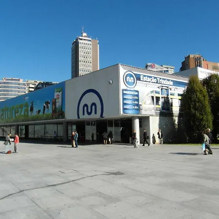 With Balcony In The Square Appartement