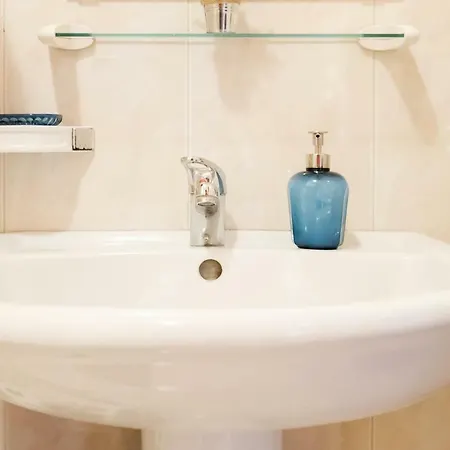 Appartement With Balcony In The Square Oporto